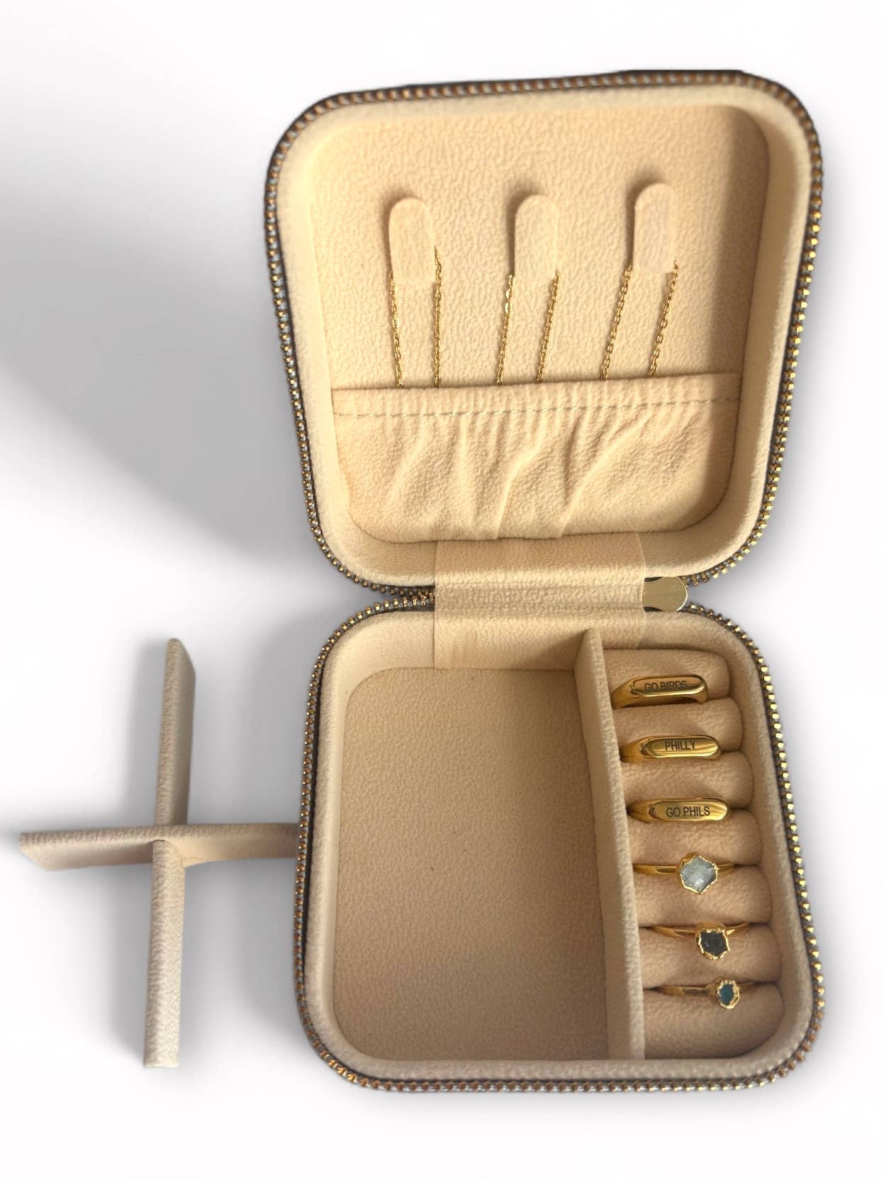 Philadelphia Baseball Mascot Jewelry Travel Case