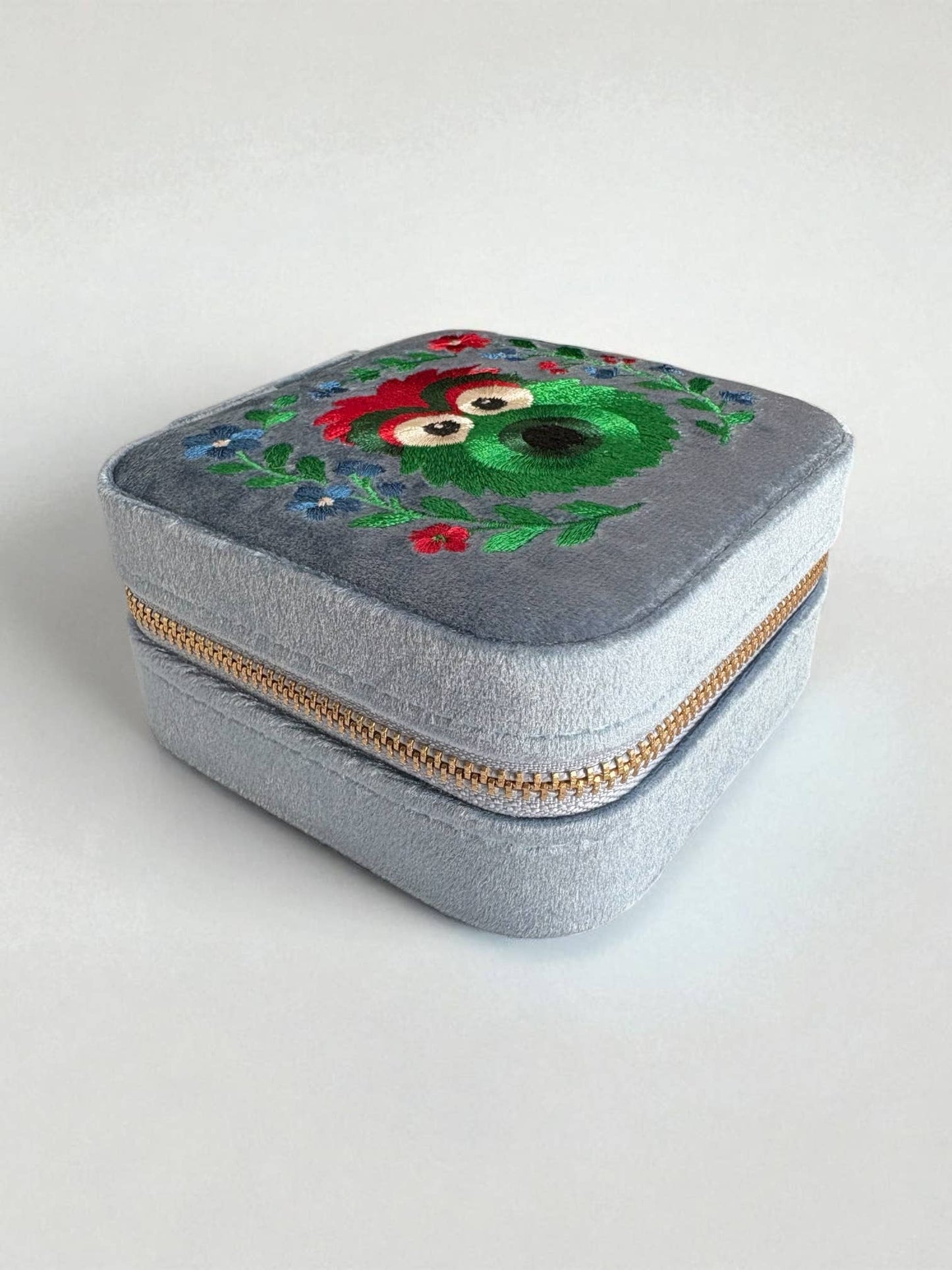 Philadelphia Baseball Mascot Jewelry Travel Case