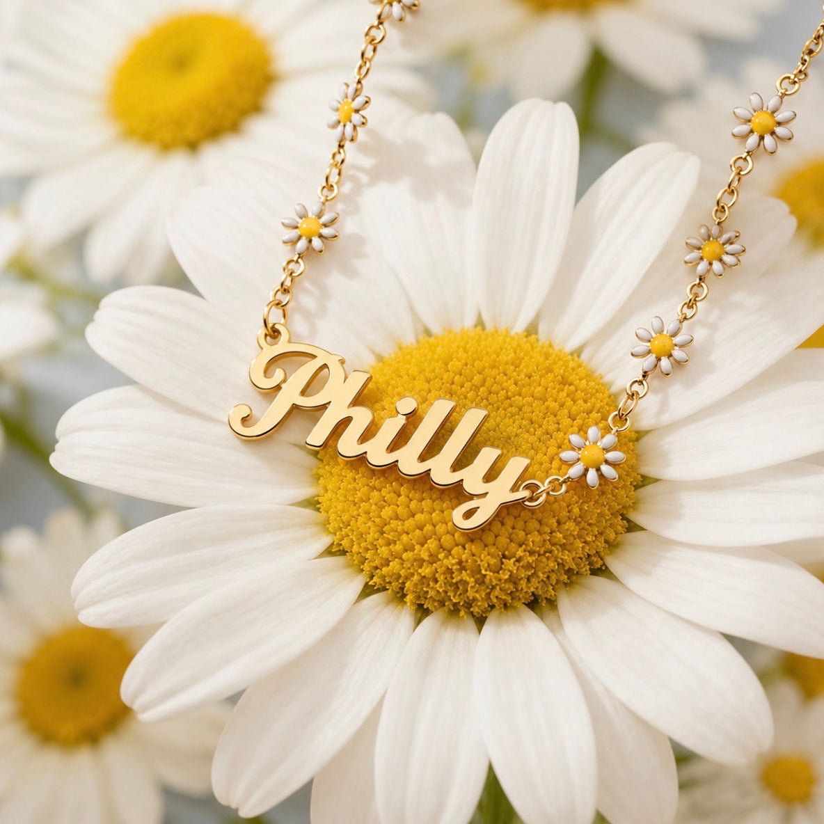 Daisy Philly Necklace