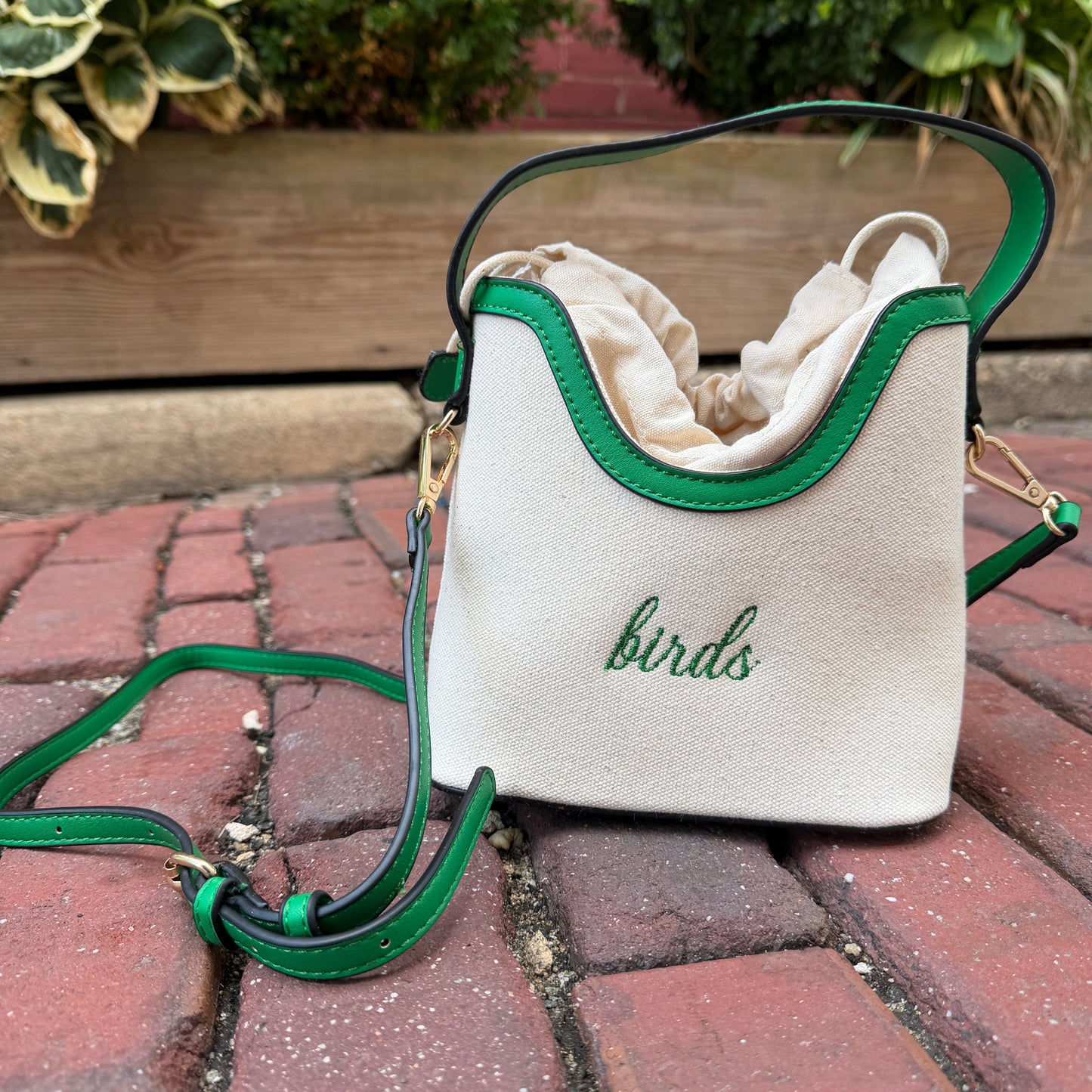 Birds Embroidered Drawstring Canvas Crossbody Bucket Bag