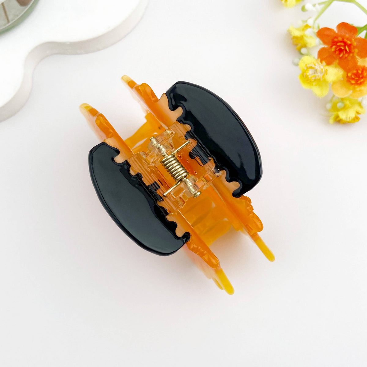 Gritty Claw Clip